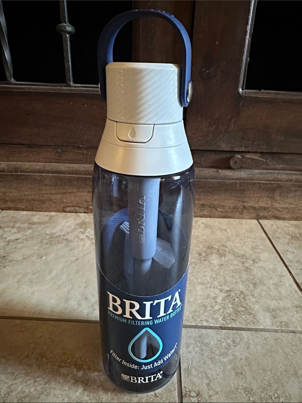 BRITA Premium Filtering Water Bottle - Blue & White with Filter 26oz